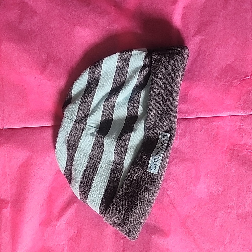 Calvin Klein six to nine month infant boys blue and gray striped hat